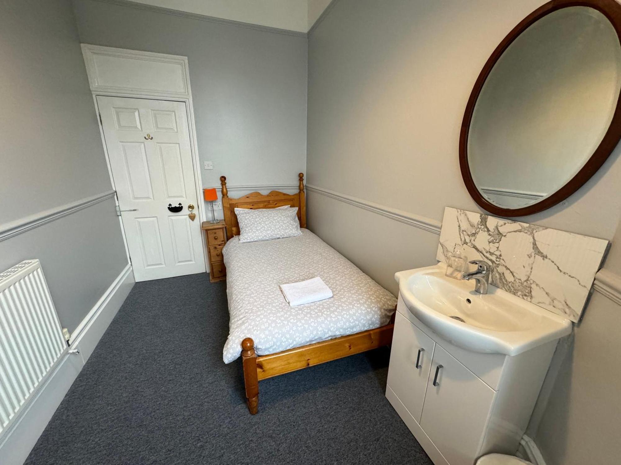 The Elms Guest House Bristol Filton Ngoại thất bức ảnh