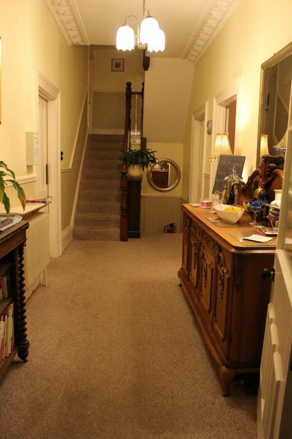 The Elms Guest House Bristol Filton Ngoại thất bức ảnh